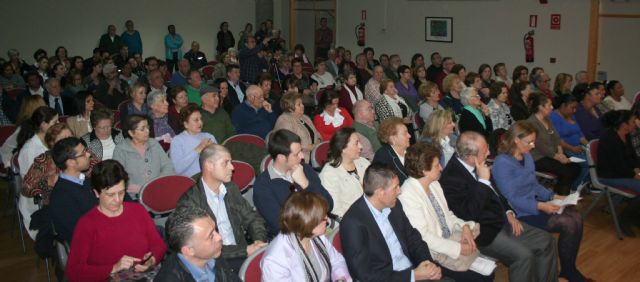 Entregados los Premios del Área de la Mujer a la Asociación Hileras de Alcantarilla, a nivel institucional y a Dña. Encarna Guirao Jara, a nivel individual - 2, Foto 2