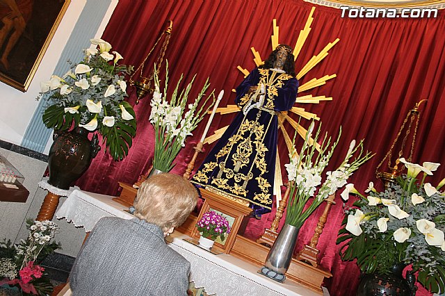 Numerosos vecinos muestran un año ms su devocin al Cristo de Medinacelli - 1