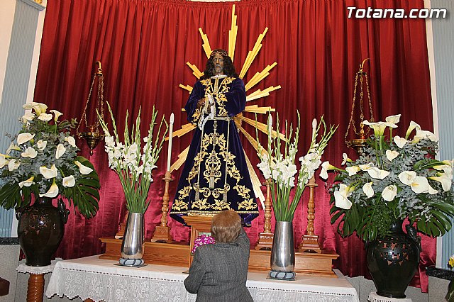 Numerosos vecinos muestran un año ms su devocin al Cristo de Medinacelli - 2