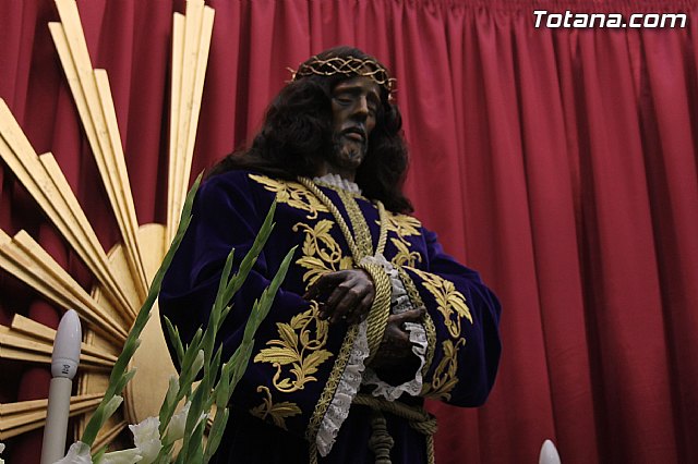 Numerosos vecinos muestran un año ms su devocin al Cristo de Medinacelli - 3