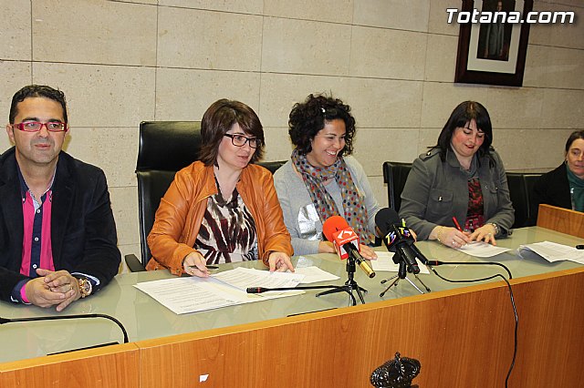 El ayuntamiento de Totana y la asociacin 