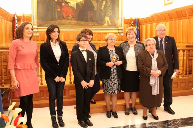 Caravaca homenajea a Cruz Marín en el Día Internacional de la Mujer - 2, Foto 2