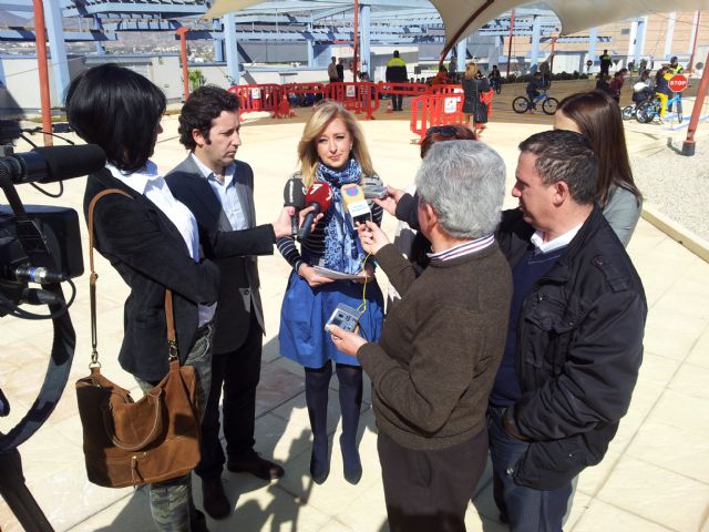 Ayuntamiento, Tráfico y Centro Comercial Almenara ponen en marcha la segunda fase del Programa de Educación Vial 2014 - 3, Foto 3