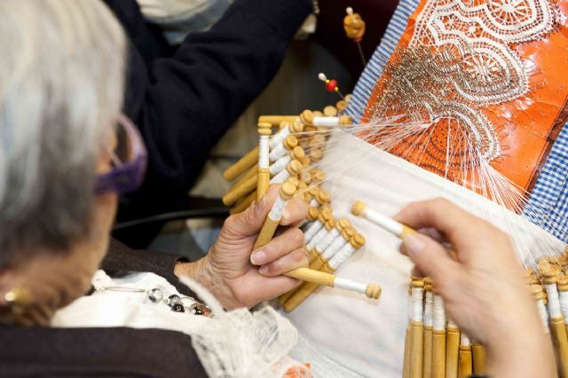 II Encuentro de Bolilleras de la Asociación de Amas de Casa - 1, Foto 1