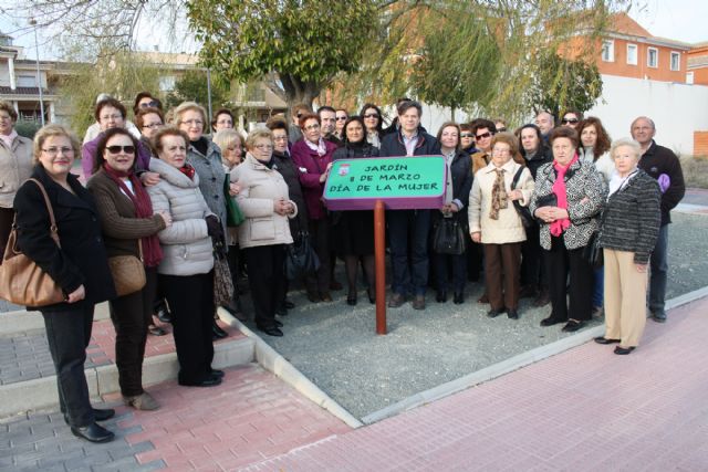 Inaugurado el Jardín 8 de Marzo Día de la Mujer en la urbanización de El Prado - 2, Foto 2