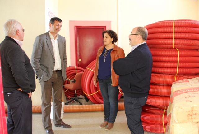 Comienzan las obras de mejora en los vestuarios de las piscinas de verano del Polideportivo Municipal - 2, Foto 2