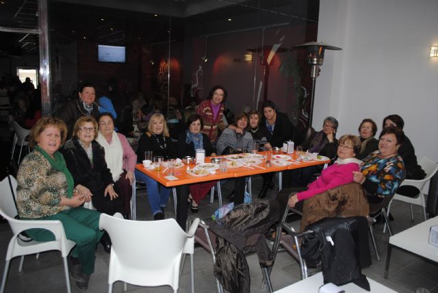 La asociación de mujeres Isabel González torreña pasa una tarde de lo más dulce - 4, Foto 4