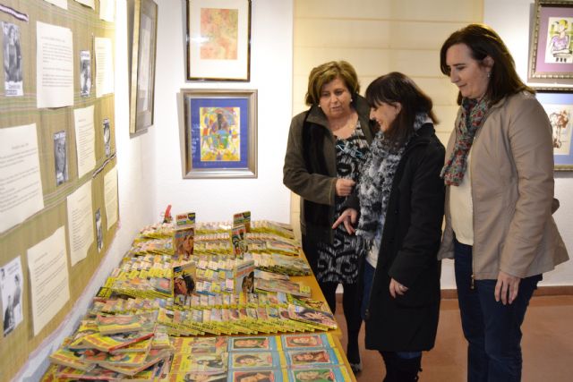 La Casa de Cultura de Águilas acoge la muestra Mujeres escritoras. Del rosa al negro - 2, Foto 2