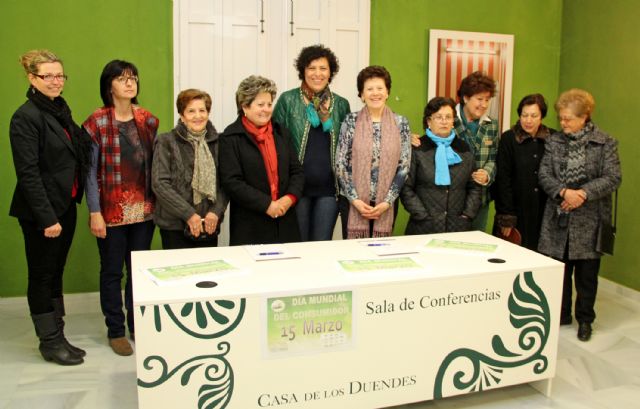 Convenio de colaboración para desarrollar nuevas políticas de protección al consumidor en Puerto Lumbreras - 1, Foto 1