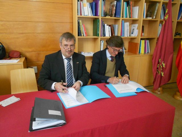 Convenio de colaboración para que desempleados menores de 35 años se formen y trabajen en Alemania - 2, Foto 2