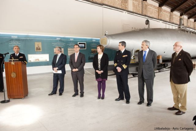 Un sello para el 125 aniversario de la botadura del submarino Peral - 5, Foto 5