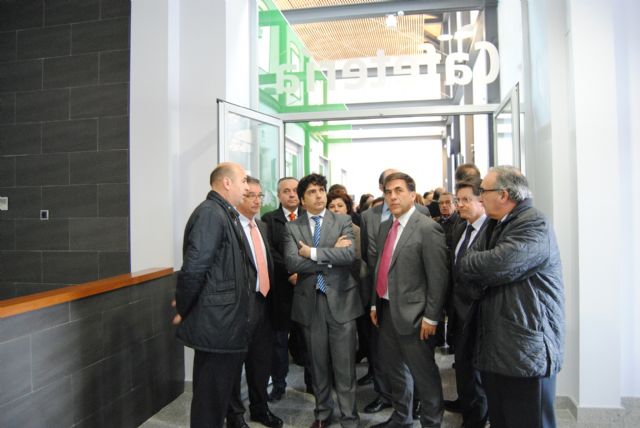 Reapertura de la estación de trenes - 1, Foto 1