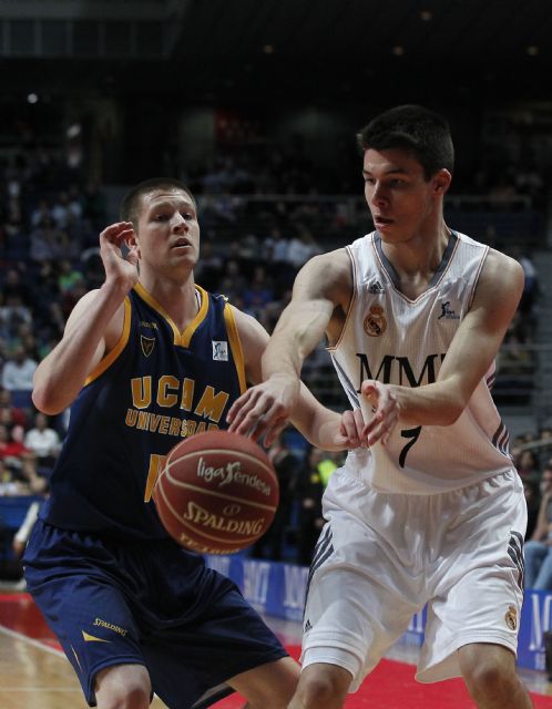 Un encuentro de más a menos - 2, Foto 2