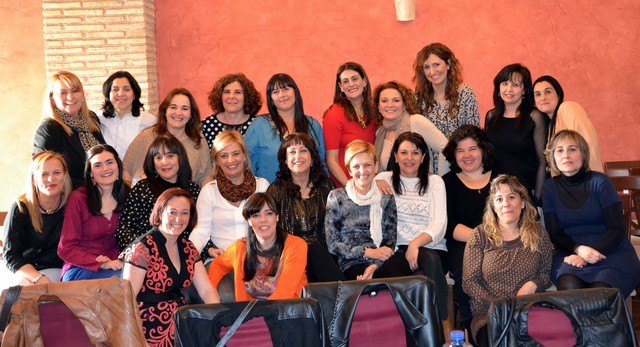 Antiguas alumnas del Colegio La Milagrosa de la promoción del 87 vuelven a reunierse 27 años después, Foto 1
