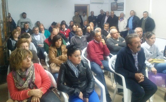 Raiguero Neighbors gather "to the social alarm caused by recent theft", Foto 1