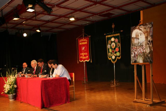 El cartel de la Semana Santa convierte a Cehegín en una Jerusalén que recibe a Cristo entre palmas y olivos - 4, Foto 4