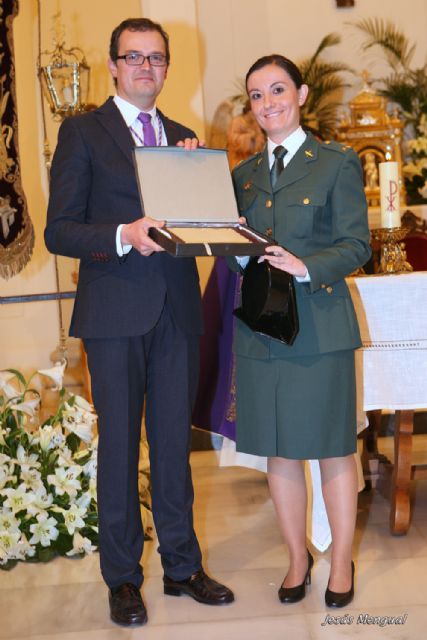 La Hermandad de Nuestro Padre Jesús Nazareno de Alguazas nombra a la Guardia Civil Hermano Mayor Honorífico y Cofrade del Año 2014 - 1, Foto 1