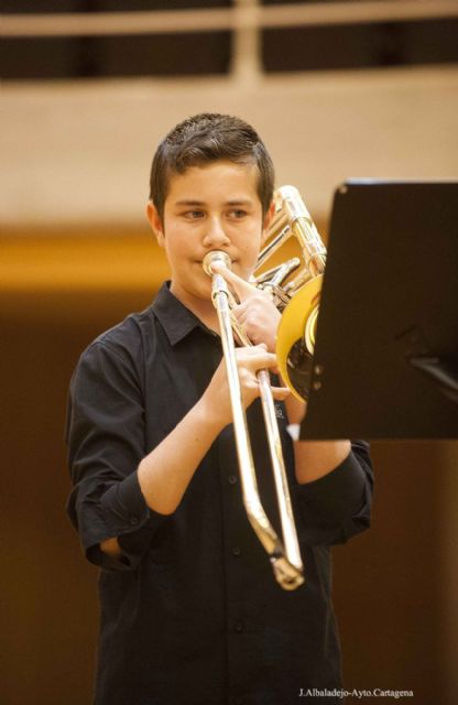 Suenan los primeros acordes de Entre Cuerdas y Metales - 3, Foto 3