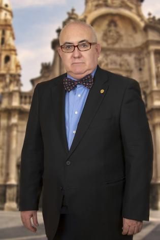 Fulgencio Fernández Buendía renueva por quinta vez la confianza de los veterinarios murcianos - 1, Foto 1