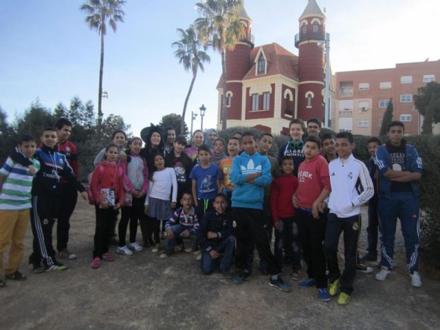 Los jóvenes del Centro Intercultural de Los Dolores visitan el Castillito de Fuentesol - 1, Foto 1