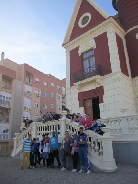 Los jóvenes del Centro Intercultural de Los Dolores visitan el Castillito de Fuentesol - 3, Foto 3