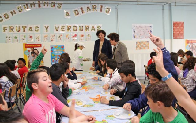 El Ayuntamiento de Puerto Lumbreras organiza Desayunos Saludables y charlas de nutrición en sus cuatro colegios - 1, Foto 1