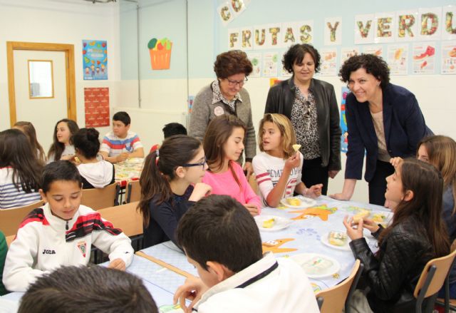 El Ayuntamiento de Puerto Lumbreras organiza Desayunos Saludables y charlas de nutrición en sus cuatro colegios - 2, Foto 2