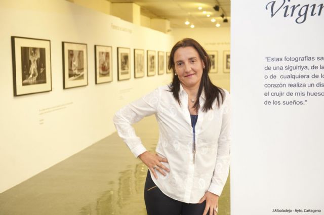 El Museo Arqueológico se traslada al corazón de la mujer flamenca - 4, Foto 4