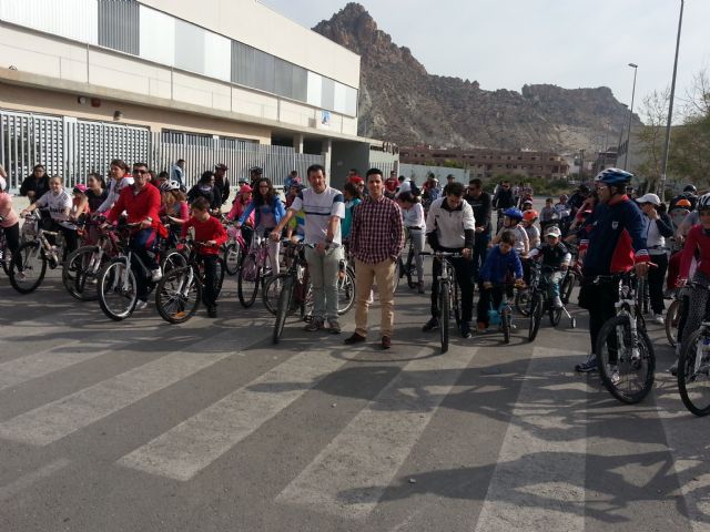 Más de 100 alumnos del Colegio El Ope participan en la Ruta ciclista organizada por el AMPA - 1, Foto 1