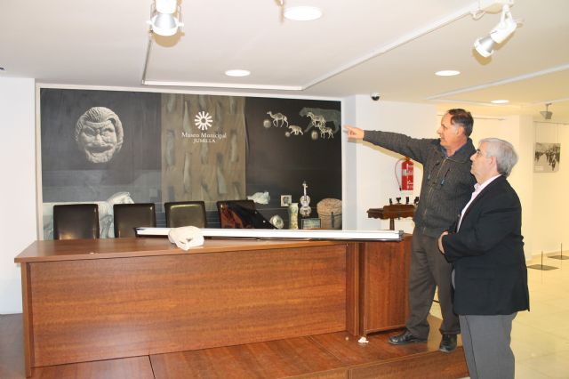 El alcalde visita algunas de las obras que se están ejecutando en espacios públicos del municipio - 3, Foto 3