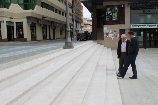 El alcalde visita algunas de las obras que se están ejecutando en espacios públicos del municipio - 4, Foto 4