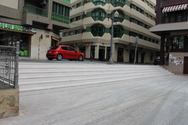 El alcalde visita algunas de las obras que se están ejecutando en espacios públicos del municipio - 5, Foto 5