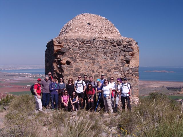 20 senderistas participan en la ruta por el Cabezo de San Ginés de la Jara, en las proximidades del Llano del Beal