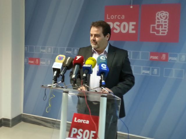 Antonio Navarro: La incompetencia del actual equipo de Gobierno Municipal provoca que no se pueda construir ni una sola vivienda contemplada en los convenios de 2005 - 1, Foto 1