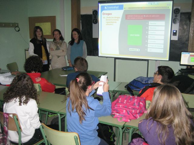 Concluyen las charlas sobre drogodependencias en los centros educativos de Secundaria - 3, Foto 3