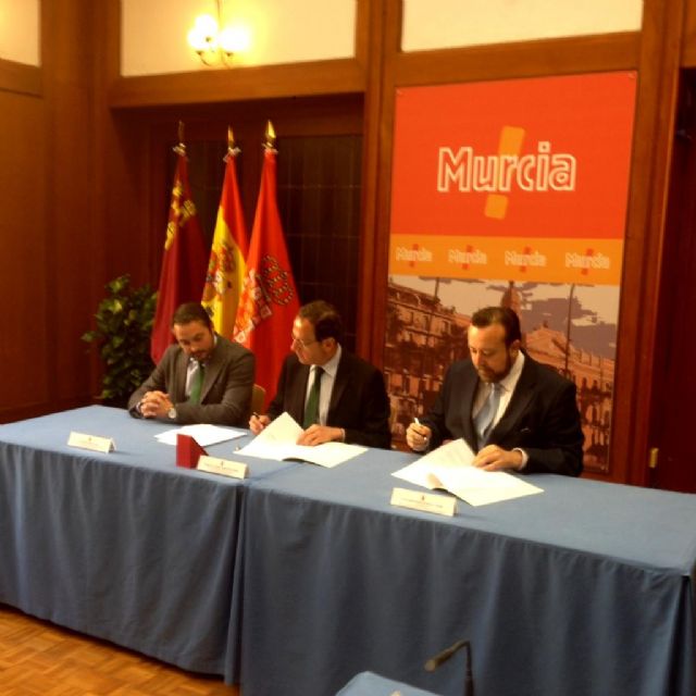 El Alcalde y el Presidente de la Asociación de la Prensa firman el convenio - 1, Foto 1