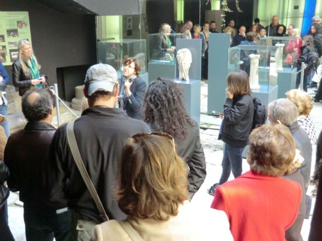 Aforo completo en la Arqueología en Vivo del Barrio del Foro Romano - 1, Foto 1