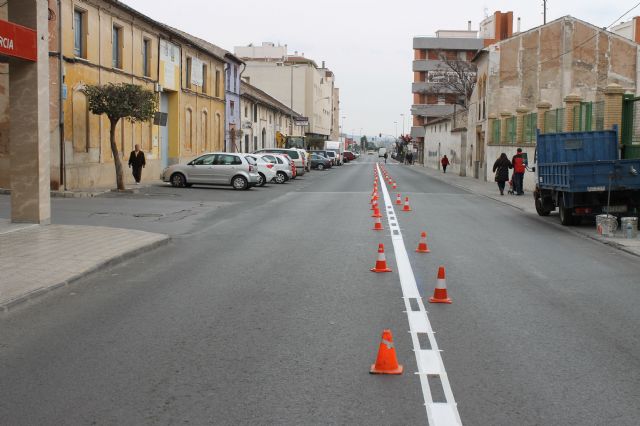 Servicios y Tráfico comienzan con el repintado y reposición de la señalización horizontal y vertical del municipio - 1, Foto 1