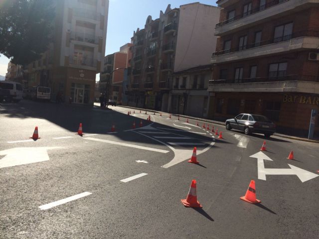 Servicios y Tráfico comienzan con el repintado y reposición de la señalización horizontal y vertical del municipio - 2, Foto 2