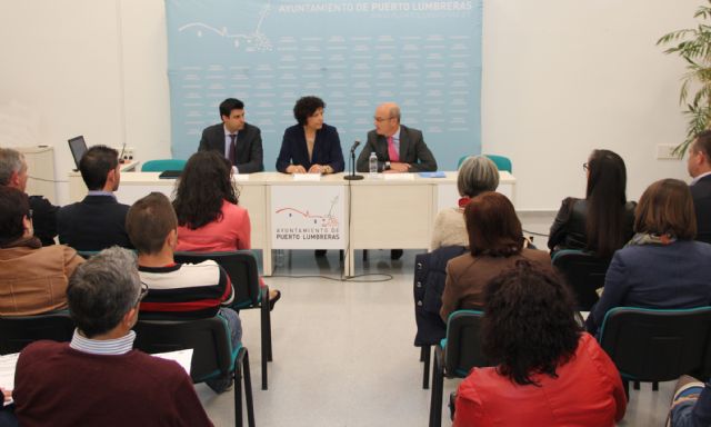 El Ayuntamiento, el INFO y el SEF organizan la jornada Apoyo al empleo y financiación empresarial en Puerto Lumbreras - 1, Foto 1
