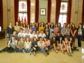 Mara Dolores Snchez recibe a los alumnos del Lyce Belleuve de Toulouse y del IES Mariano Baquero de Murcia