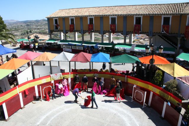 'El Mesoncico' se enfunda el capote de la artesanía, la gastronomía y la fiesta del mundo del toro - 2, Foto 2