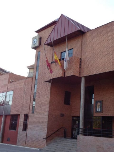 Comunicado oficial del Ayuntamiento de Molina de Segura con motivo del fallecimiento de Adolfo Suárez González - 1, Foto 1