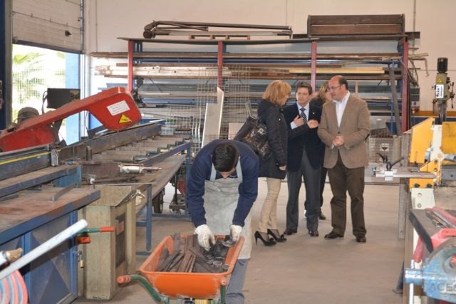 Educación amplía el CEIP Andrés García Soler de Lorca con un nuevo gimnasio y aulas para favorecer la mejor formación de los alumnos - 2, Foto 2