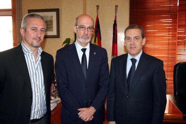 El rector de la UPCT da a conocer su oferta formativa y de investigación - 3, Foto 3