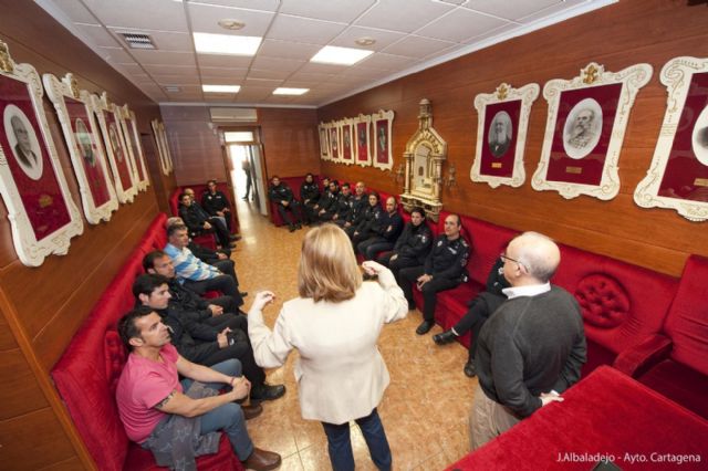 Los policías locales se ponen al día sobre Semana Santa - 1, Foto 1