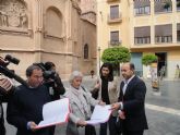 Vecinos de Algezares presentan casi mil firmas demandando un nuevo centro de salud para la pedanía