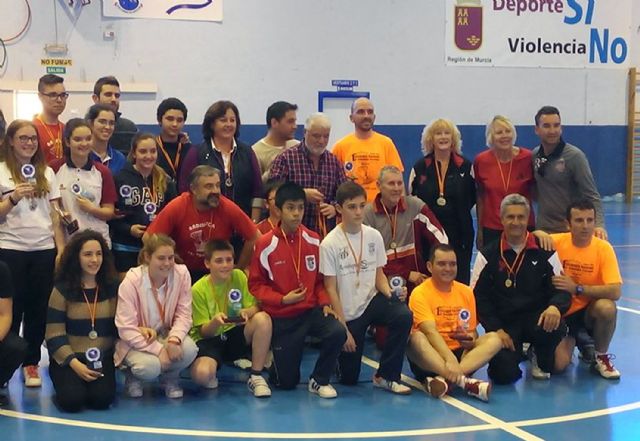 Sensacional actuación de los torreños en el Campeonato Regional de bádminton - 5, Foto 5