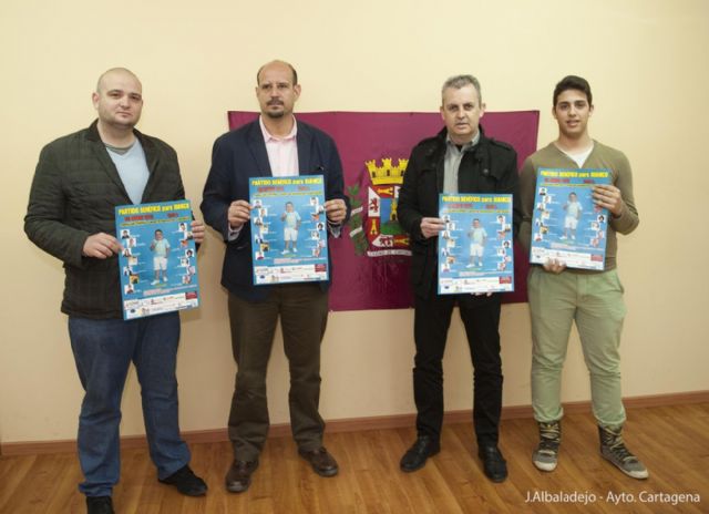 Los famosos juegan al fútbol para ayudar a Juanico - 2, Foto 2
