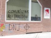IU-Verdes denuncia la aparición de pintadas neonazis en su sede regional
